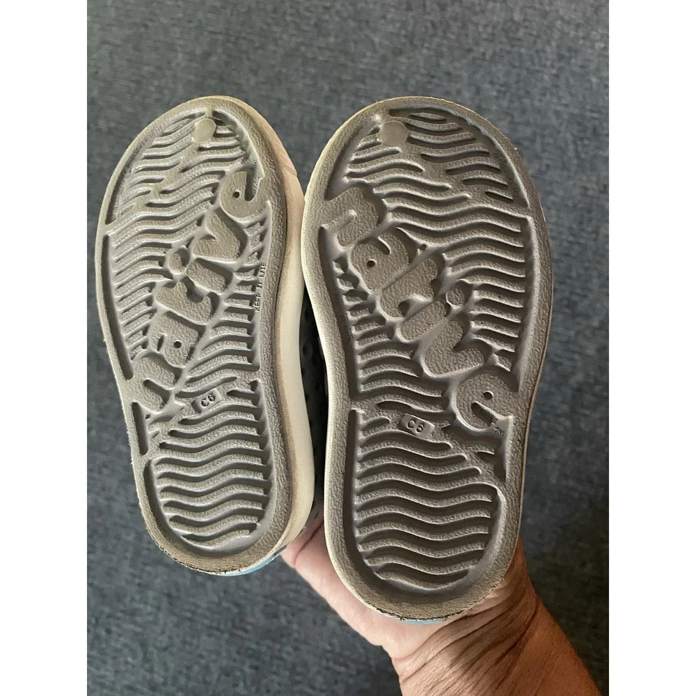 Native Jefferson Shoes Size C6, Color Grey - Perfect Summer Shoe for Toddlers